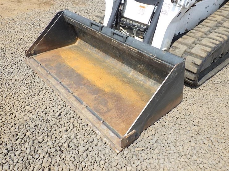 2022-bobcat-t770-image-7