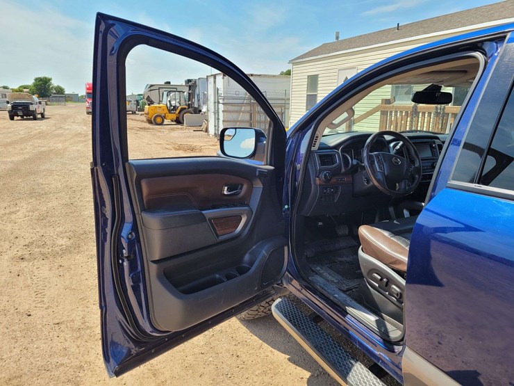 nissan-titan-image-7
