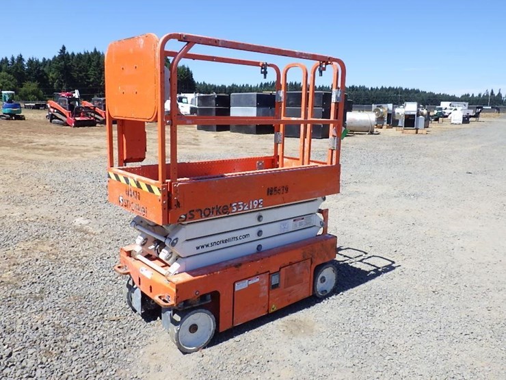 2017-snorkel-s3219e-image-1