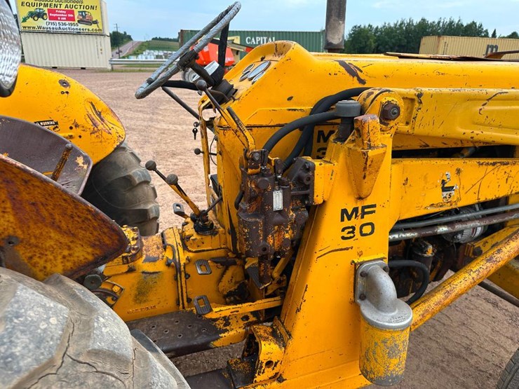 massey-ferguson-30-image-20