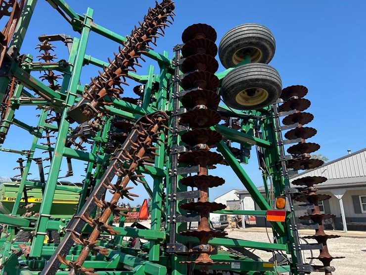 great-plains-4000-image-20