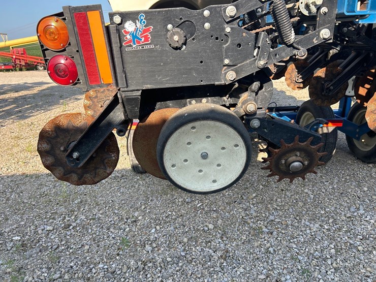 kinze-3500-image-16