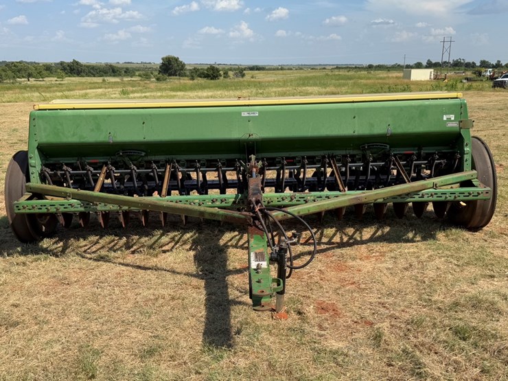 john-deere-8350-image-4