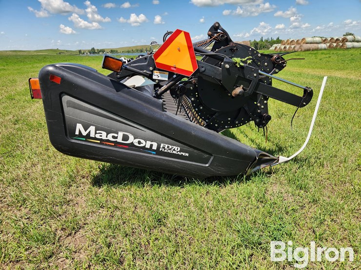 2012-mac-don-fd70-image-4