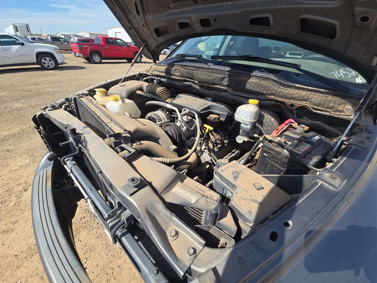 2005-dodge-ram-1500-image-18