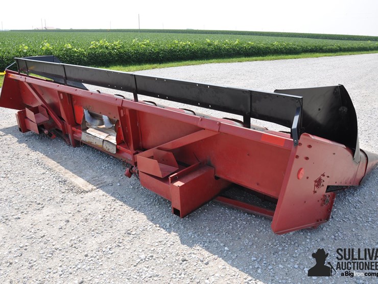 case-ih-1064-image-5