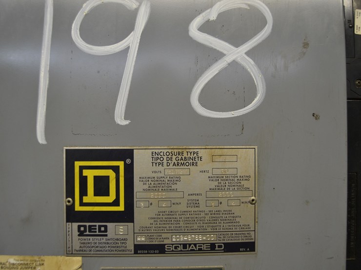 square-d-2000-amp-switchboard-image-3
