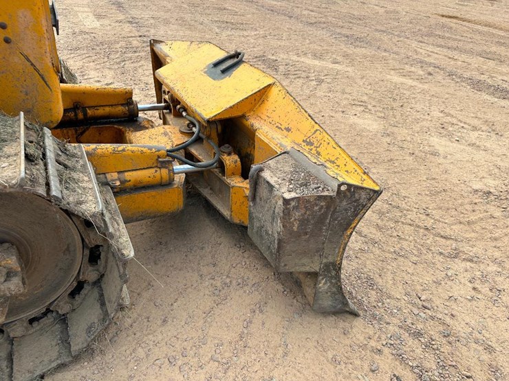 deere-450c-image-35