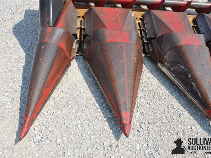 case-ih-1064-image-9
