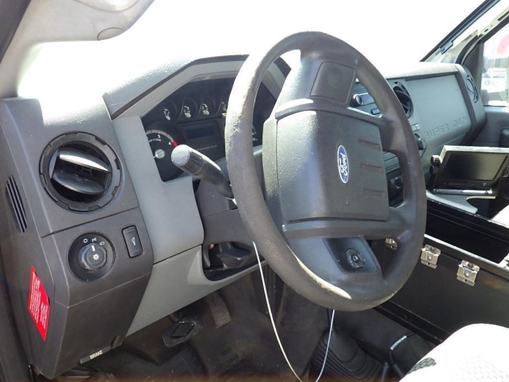 2012-ford-f450-image-28