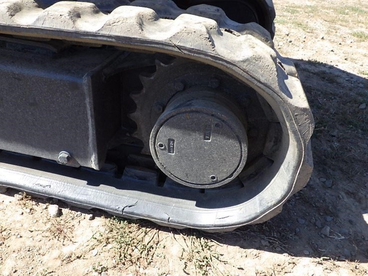 komatsu-pc12uu-image-21