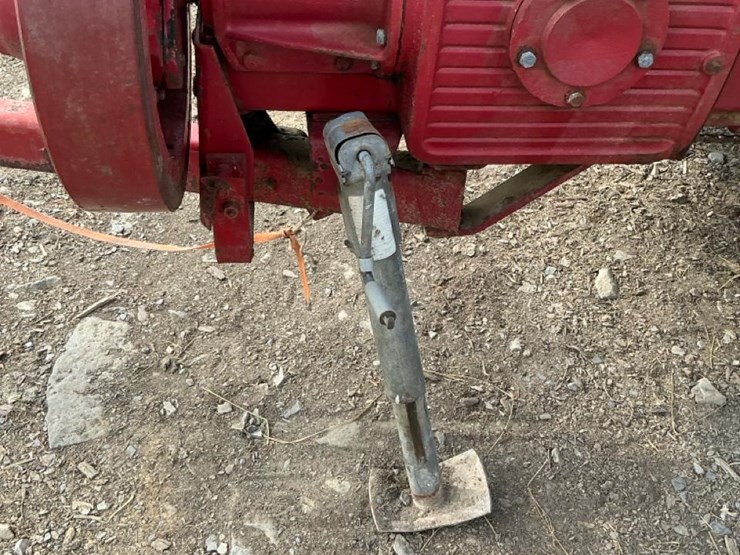 international-435t-image-15