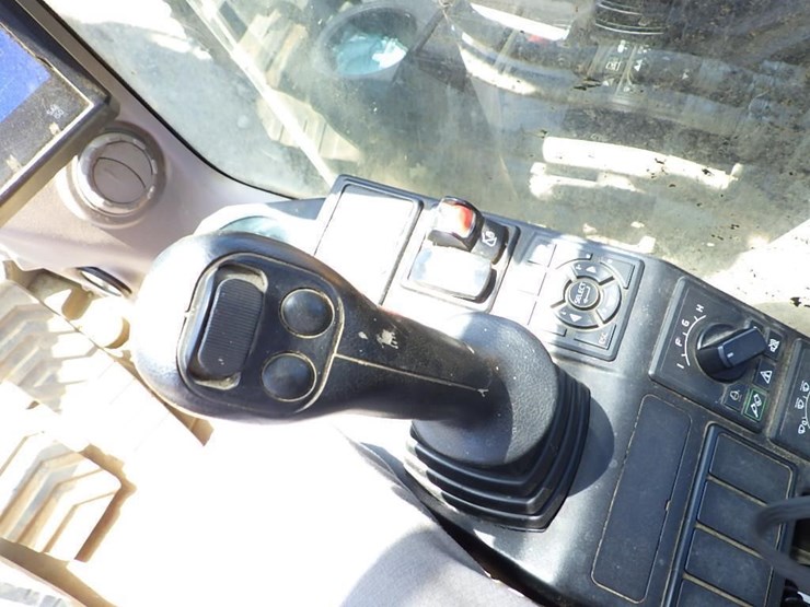 2020-volvo-ec350el-image-50