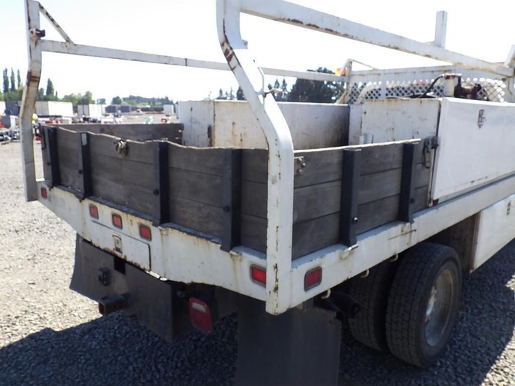 2014-ford-f550-image-10
