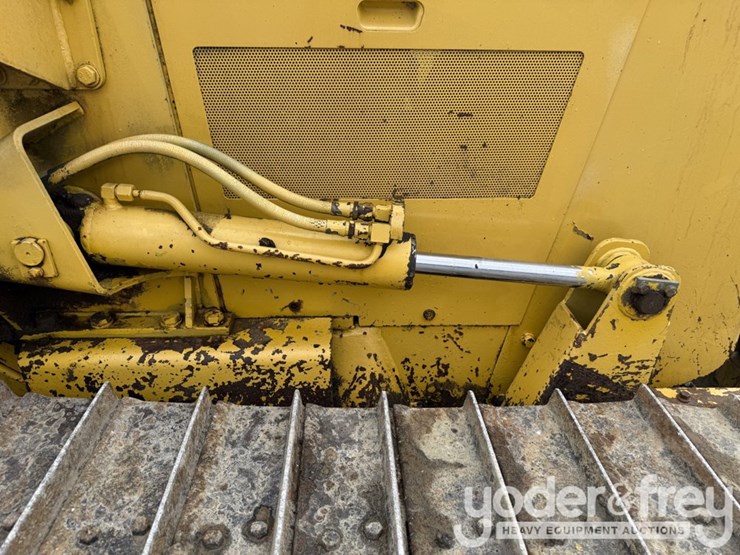 komatsu-d37p-5-image-21