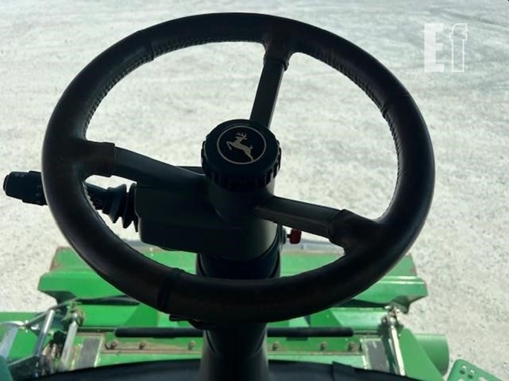 2014-john-deere-s670-image-77