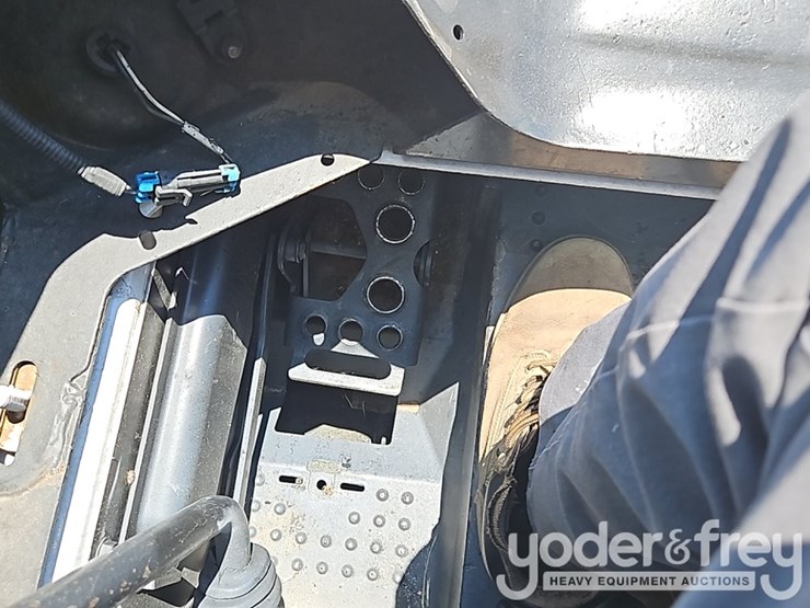 2015-bobcat-s510-image-22