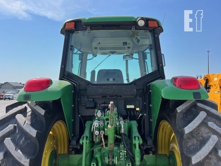 john-deere-6415-image-30