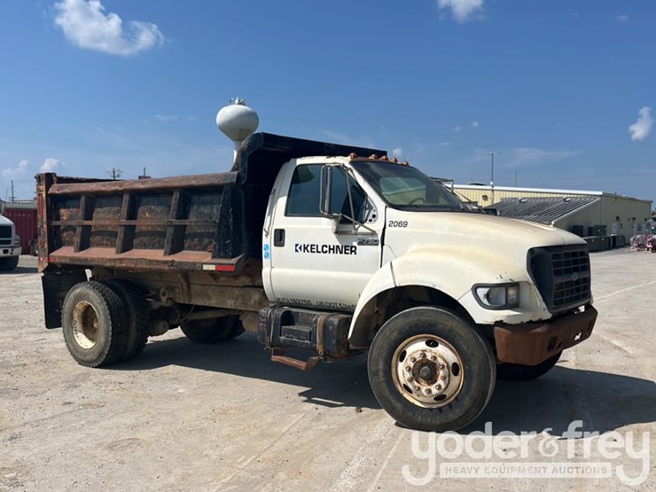 2000-ford-f750-image-7