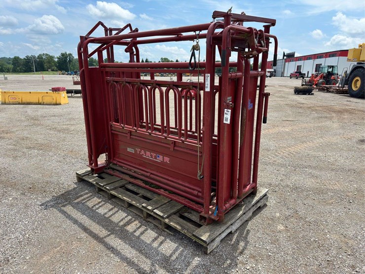 squeeze-chute-image-2