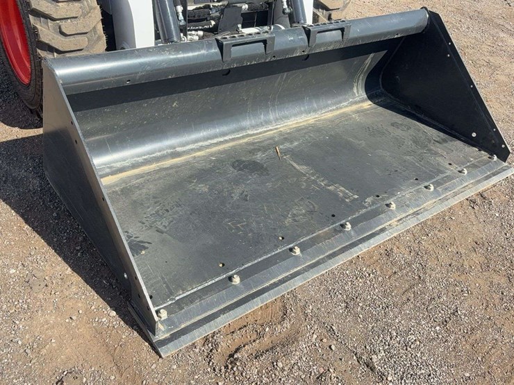 2024-bobcat-s590-image-17