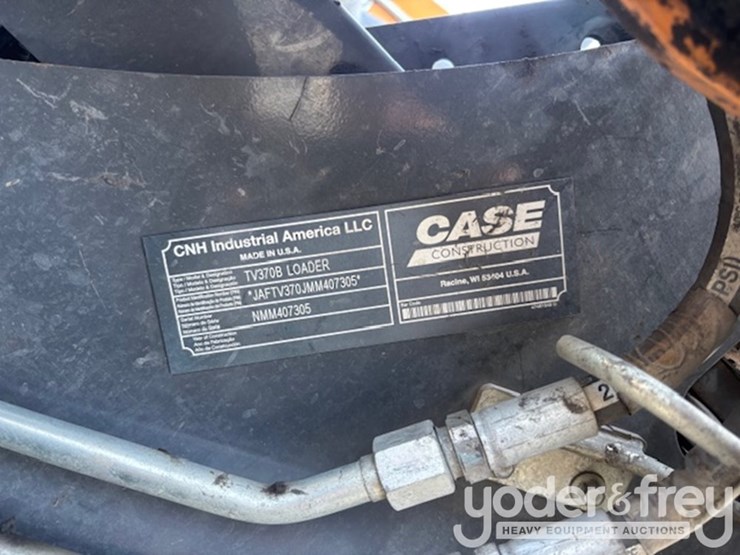 2018-case-tv370b-image-8