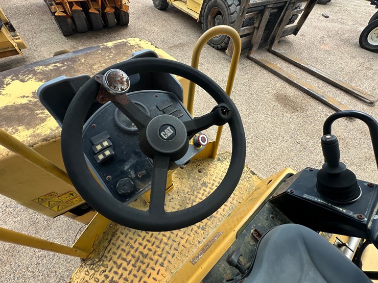 caterpillar-cb34xw-image-26