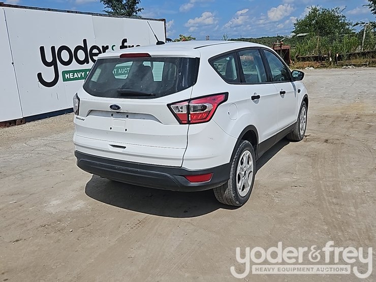 2018-ford-escape-image-4