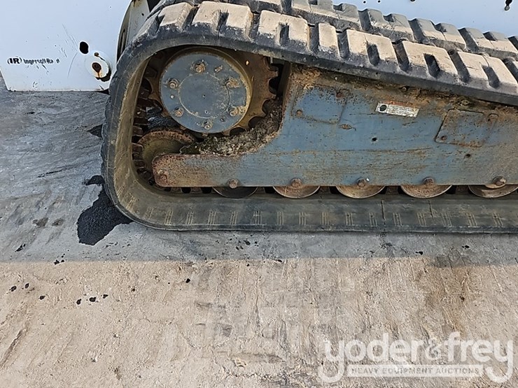 2007-bobcat-t300-image-18