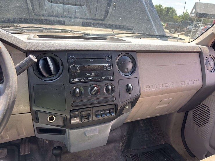 2008-ford-f350-image-19
