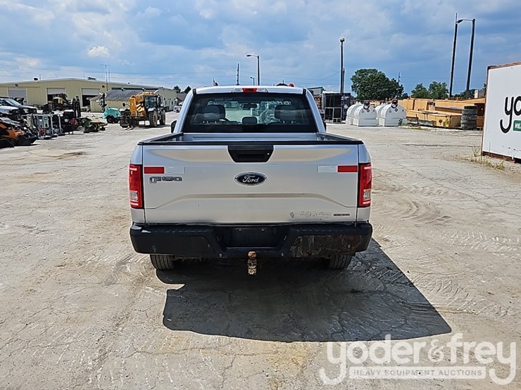 2016-ford-f150-image-8