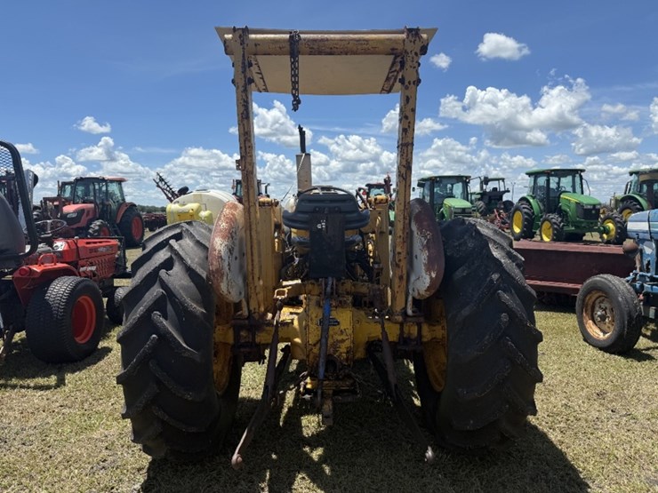 ford-tractor-image-5