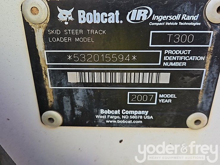 2007-bobcat-t300-image-33