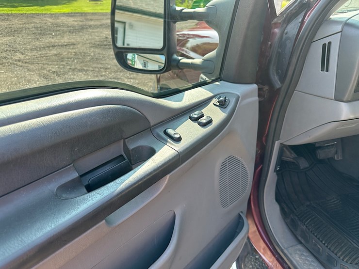 2004-ford-f350-image-6