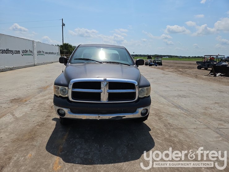 2004-dodge-ram-1500-image-9