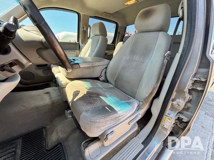 2013-chevrolet-silverado-2500-lt-image-72