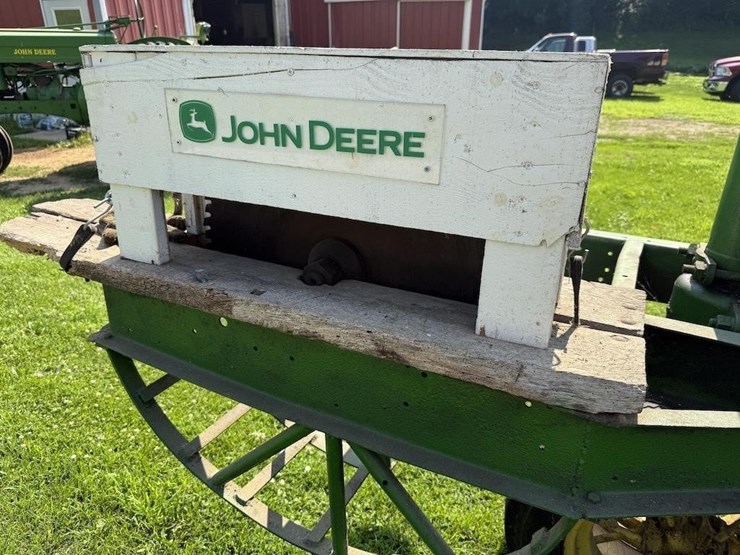john-deere-a-image-9