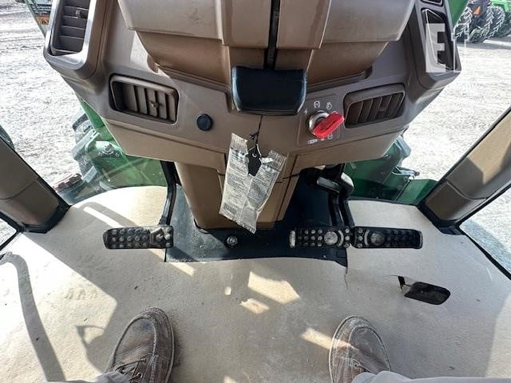 john-deere-7410-image-23