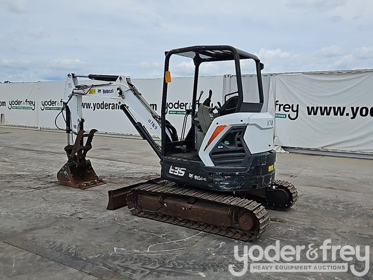2018-bobcat-e35-image-4