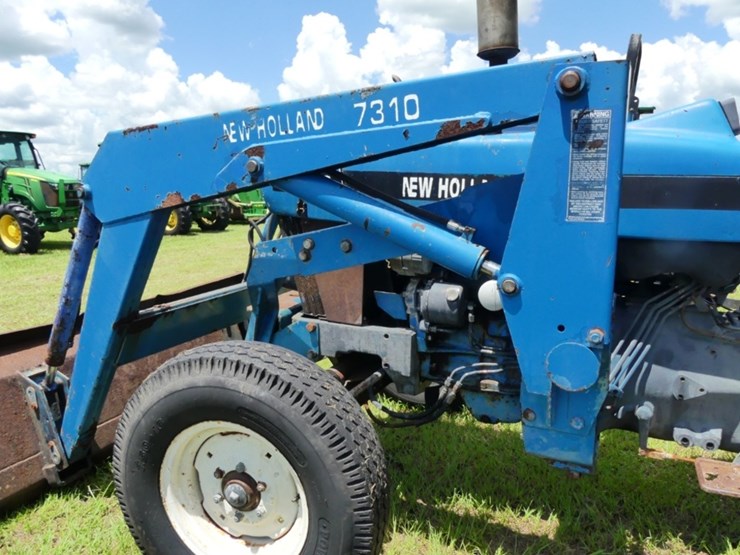 new-holland-3930-image-8