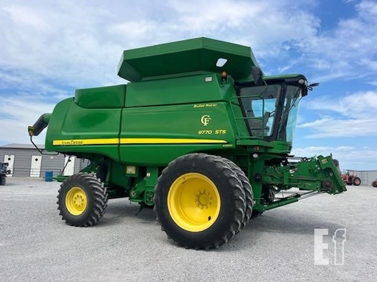 2011-john-deere-9770-sts-image-2