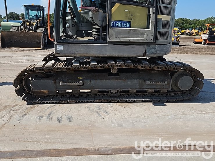 2019-volvo-ecr145el-image-21