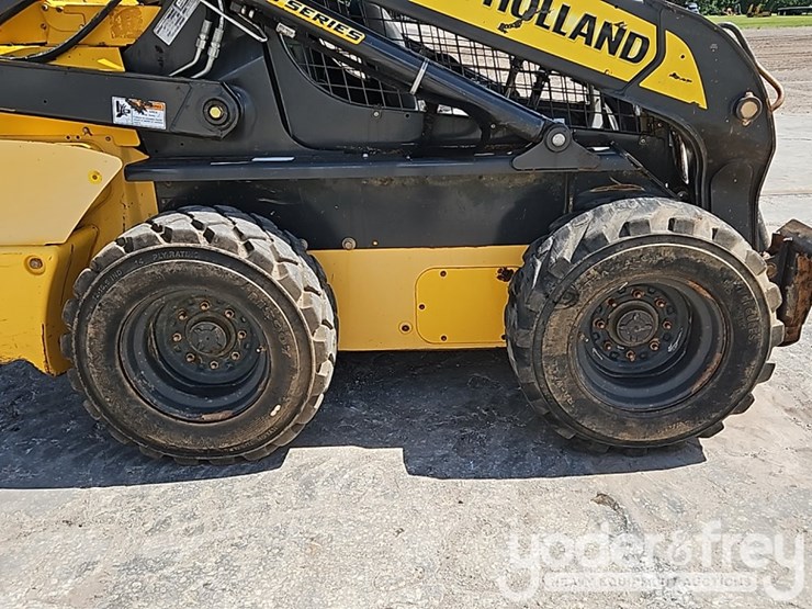 2018-new-holland-l228-image-7