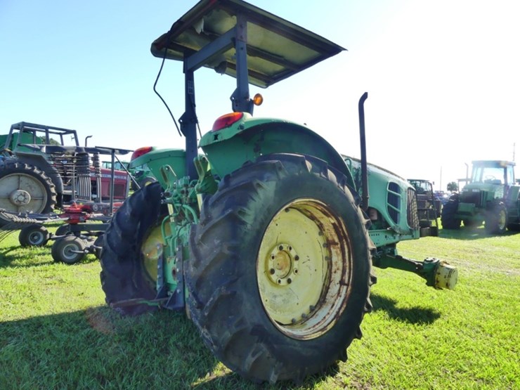 2009-john-deere-7330-image-4