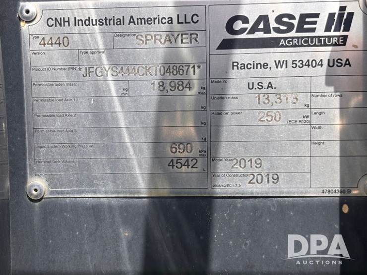 2019-case-ih-patriot-4440-image-130