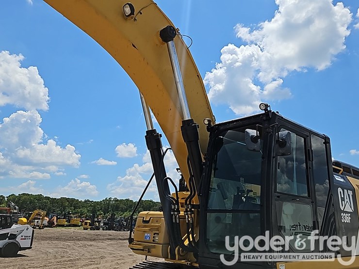 2017-caterpillar-336fl-image-19