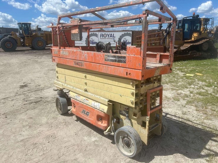 2019-jlg-2632es-image-4
