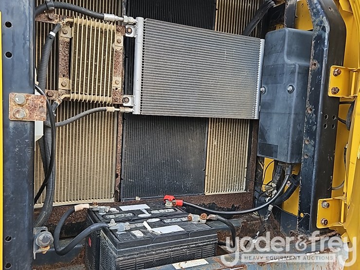 2015-kobelco-sk210-lc-9-image-34