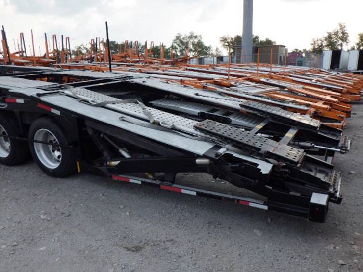 2022-kenworth-w990-image-9