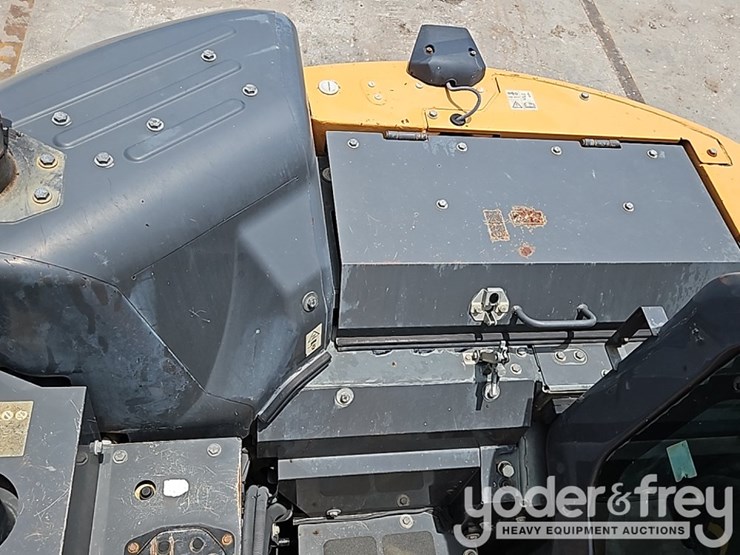2018-case-cx145dsr-image-36